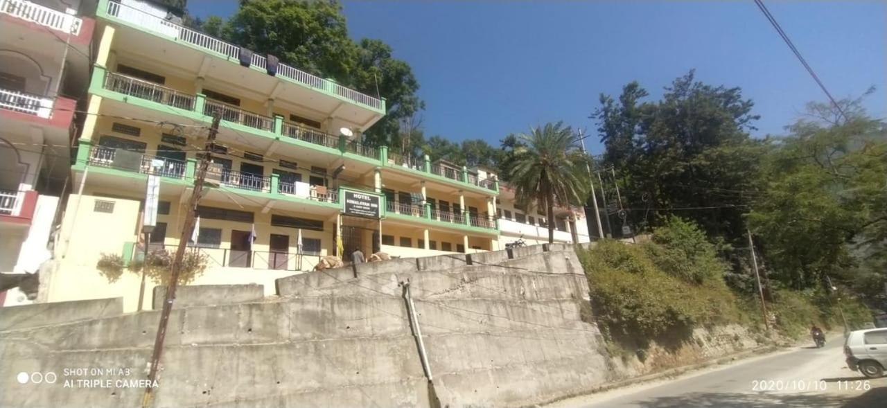 Hotel Himalayan Inn Uttarkāshi エクステリア 写真